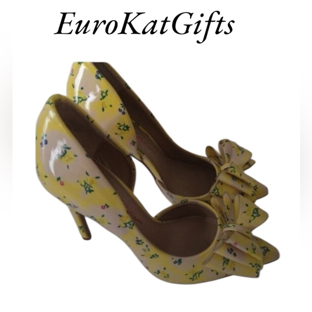 CUTE BETSEY JOHNSON Floral Yellow High Heel Shoes US 5.5 M EUC like new